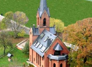 Pension in der Kirche Warmsdorf